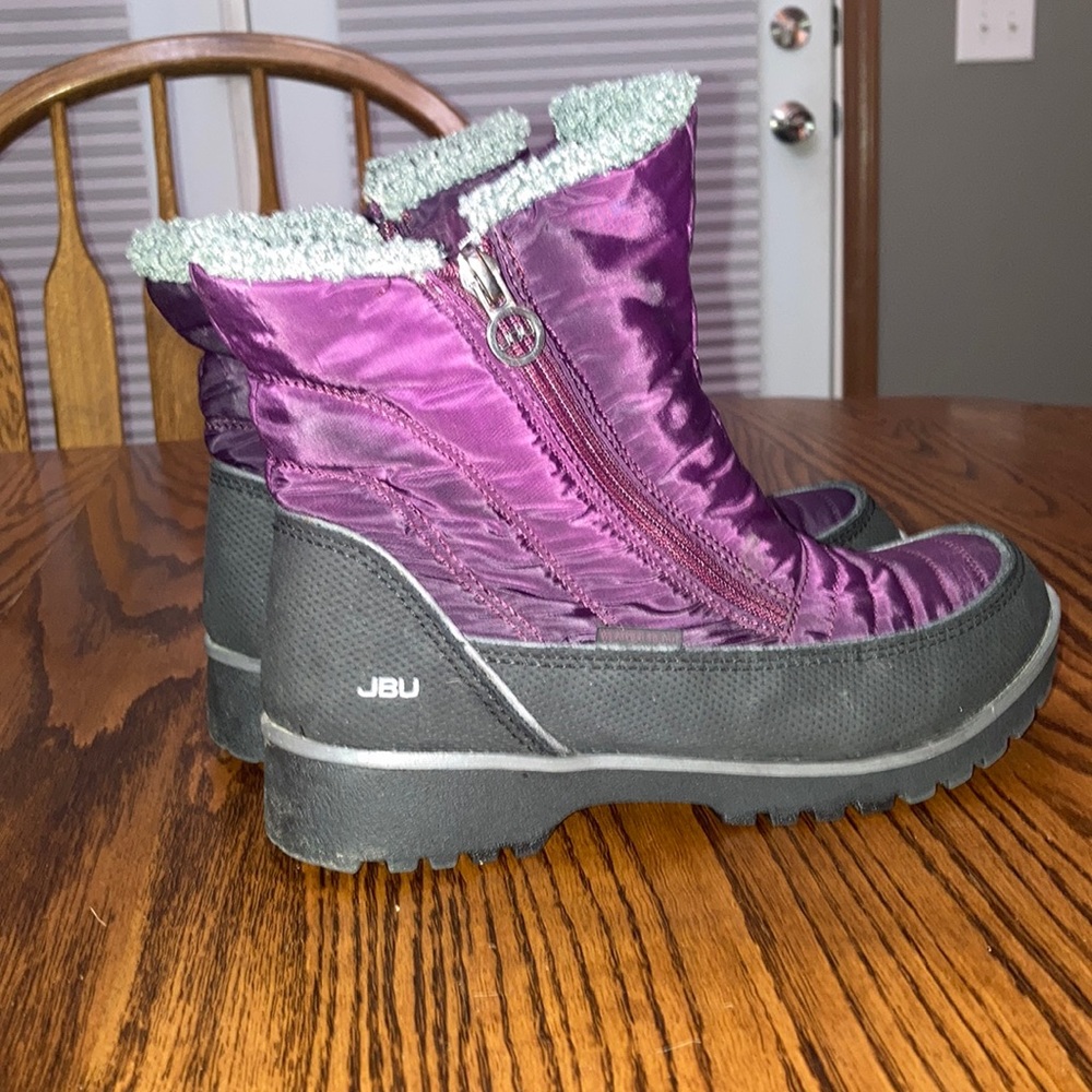 Womens Ankle Boots- Purple NWOT